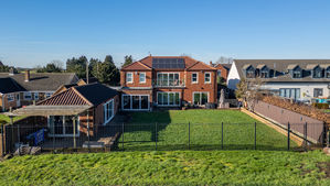 Photo 35- click for photo gallery